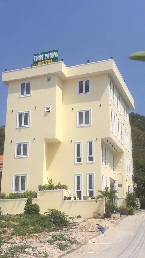 Khach San Thuy Young Hotel Вунг Тау Екстериор снимка