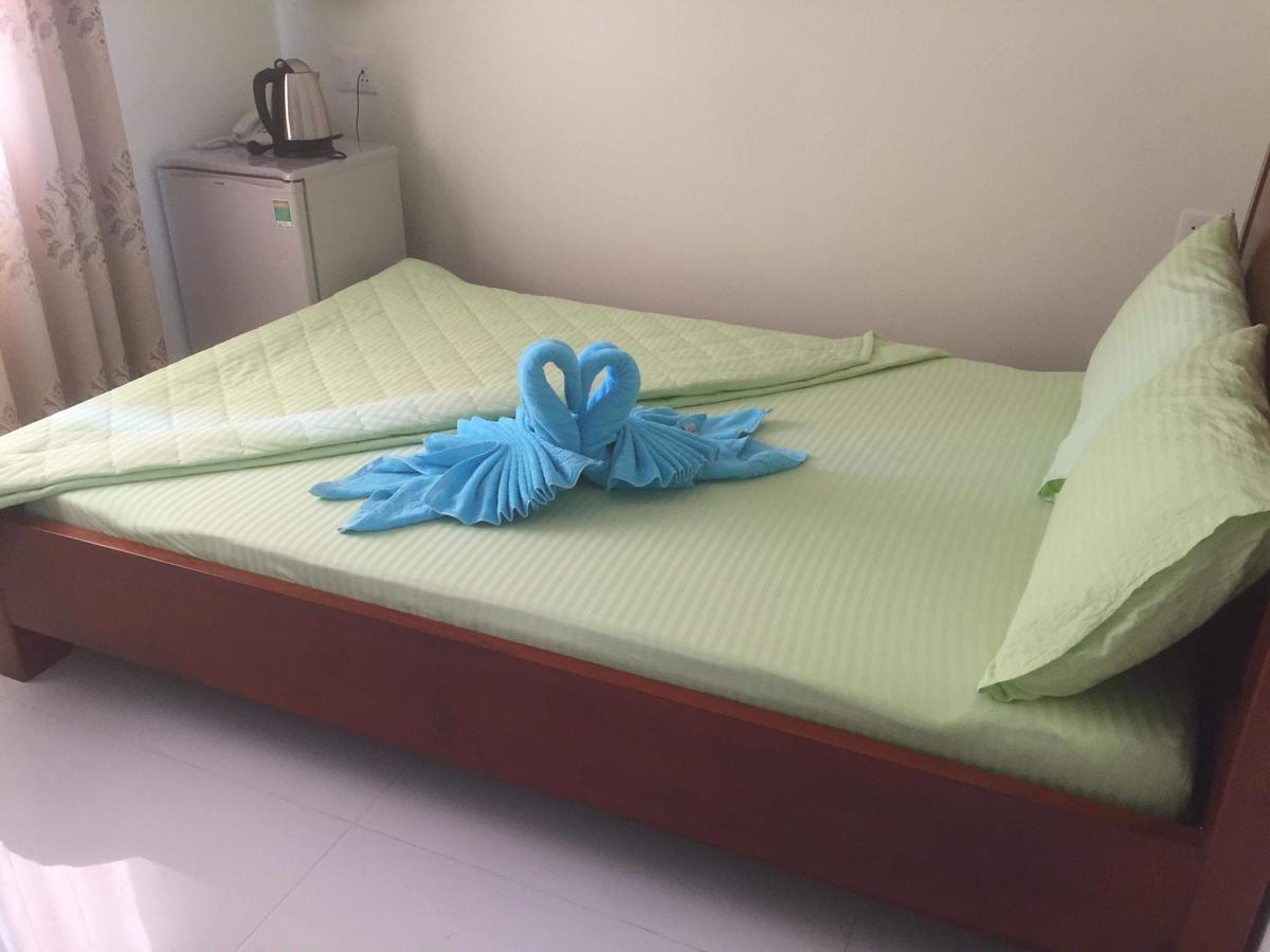 Khach San Thuy Young Hotel Вунг Тау Екстериор снимка