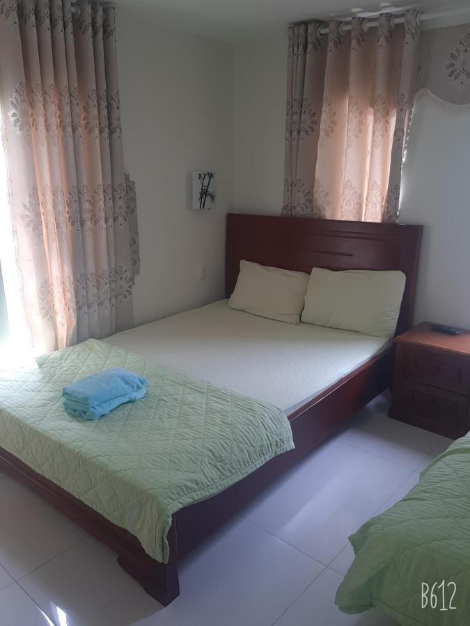 Khach San Thuy Young Hotel Вунг Тау Екстериор снимка