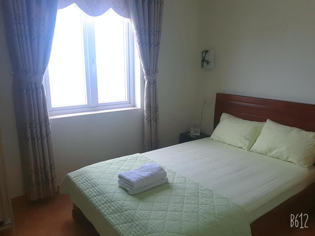 Khach San Thuy Young Hotel Вунг Тау Екстериор снимка
