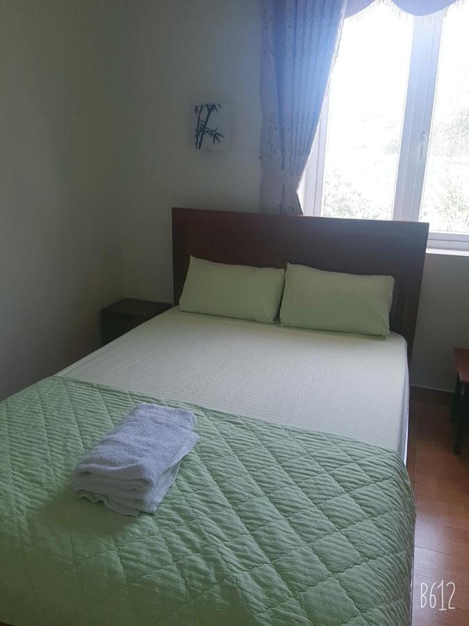 Khach San Thuy Young Hotel Вунг Тау Екстериор снимка