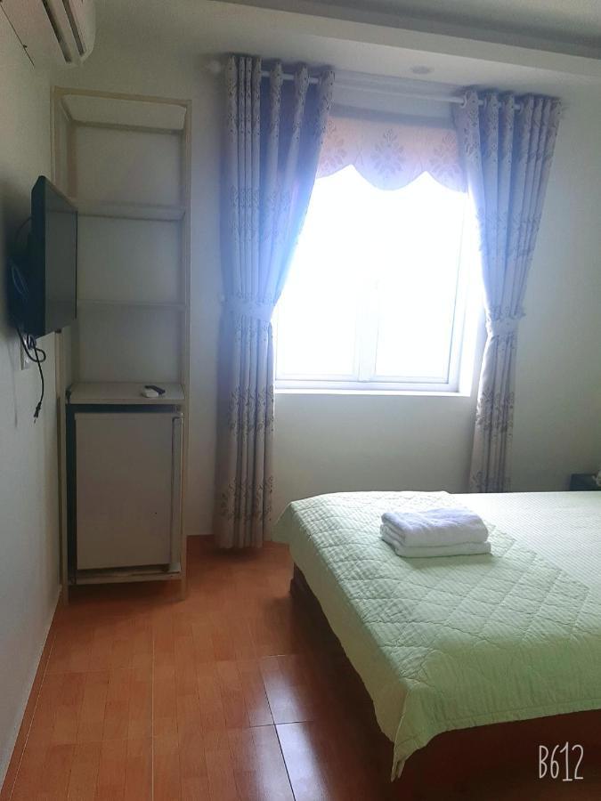 Khach San Thuy Young Hotel Вунг Тау Екстериор снимка
