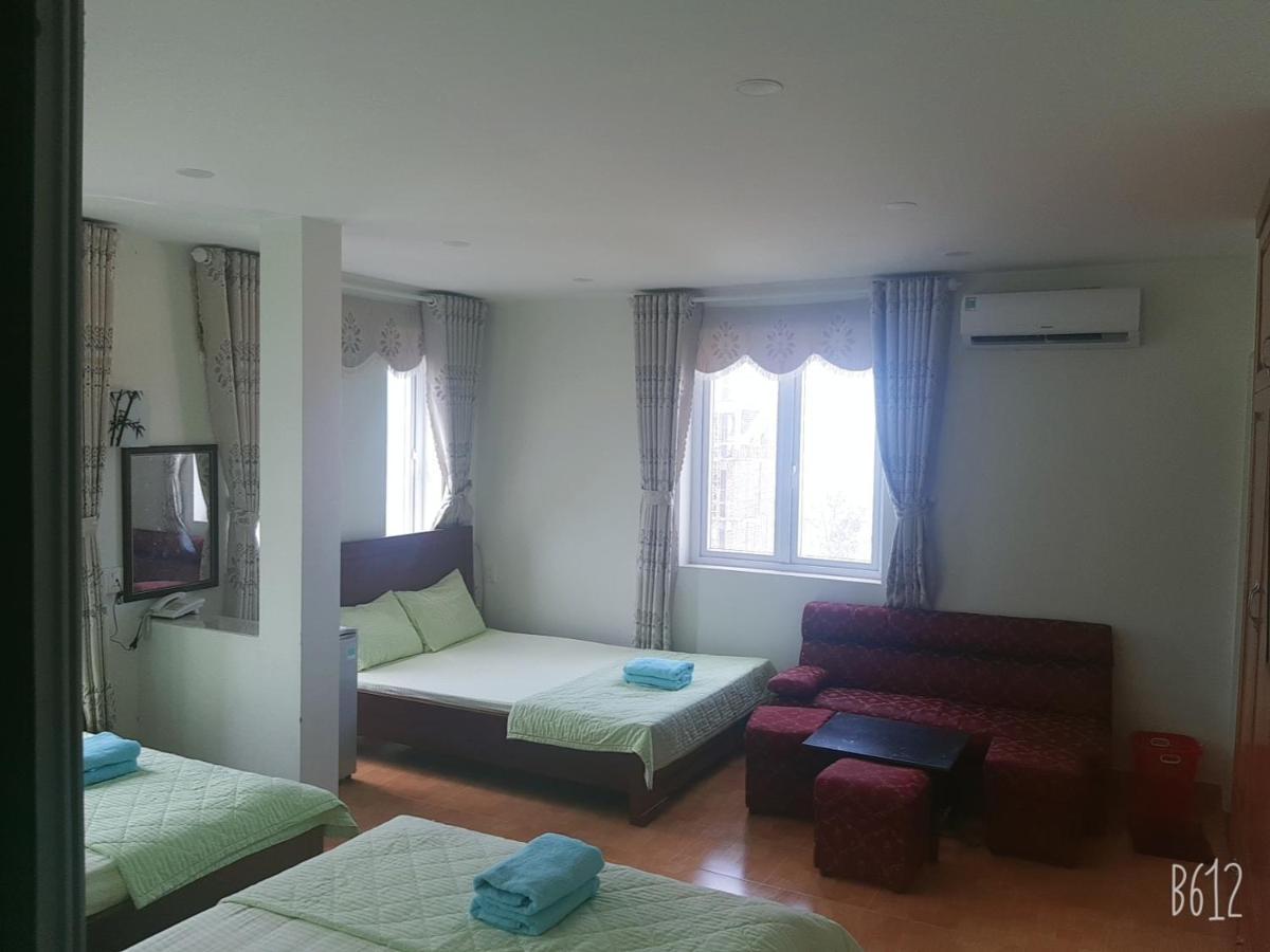 Khach San Thuy Young Hotel Вунг Тау Екстериор снимка